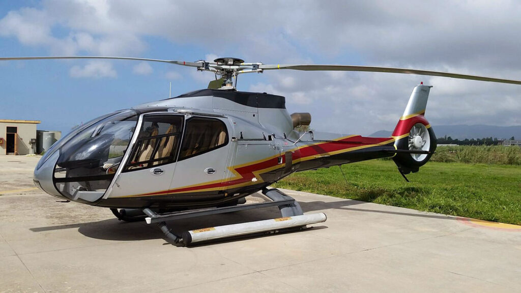 Volo in elicottero da Napoli a Capri | Trasferimento privato in 20 minuti