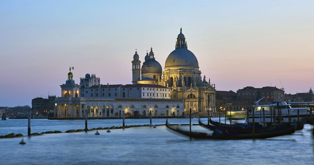 Private jet and helicopter charter in Venice
