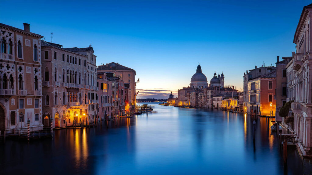 Private Jet and Helicopter from Venice | 24/7 Service · Quotes Within an Hour