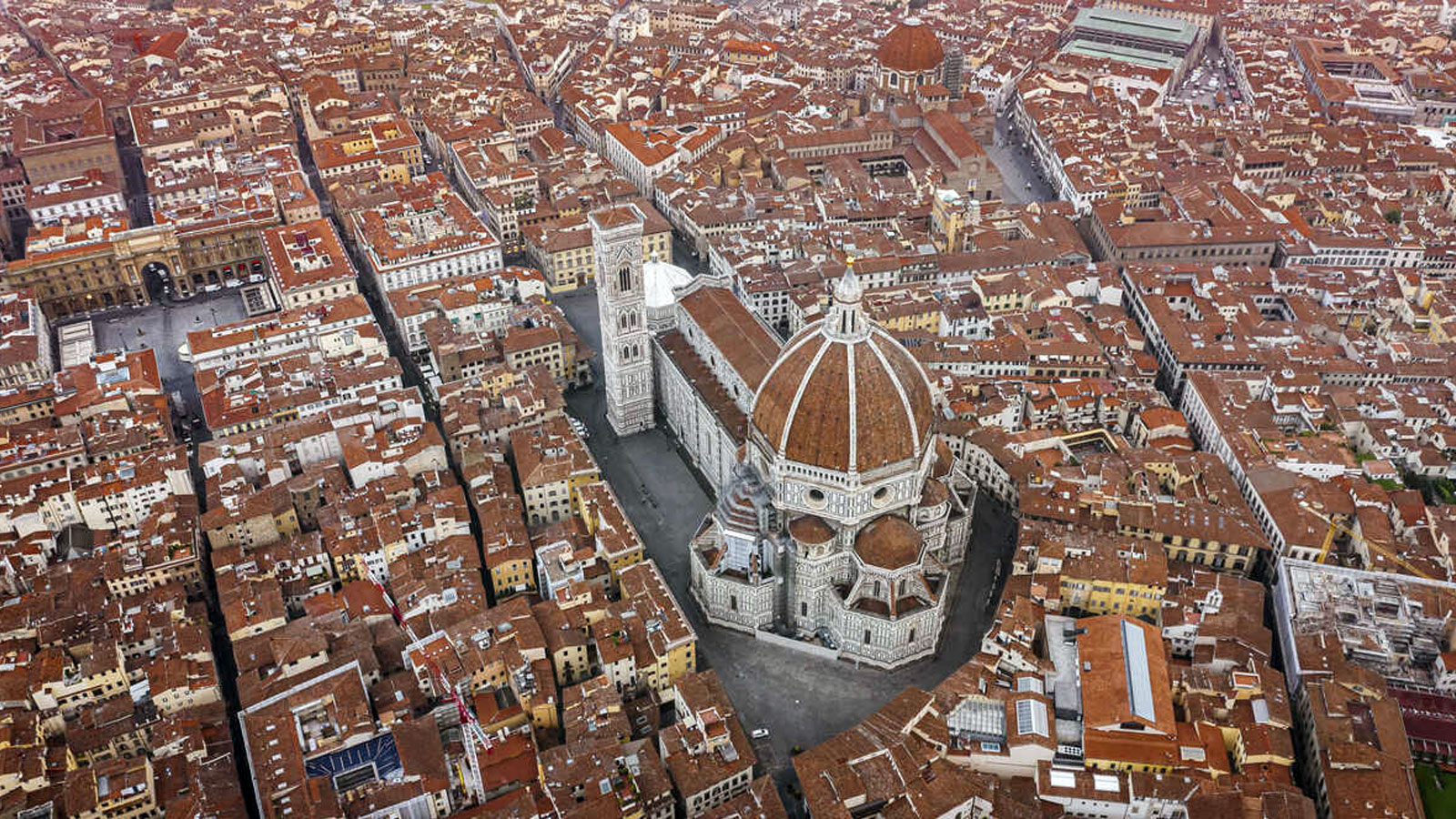 Volo panoramico su Firenze in elicottero
