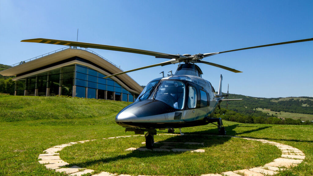 Volo in Elicottero da Venezia a Milano | Trasferimento privato in 60 minuti